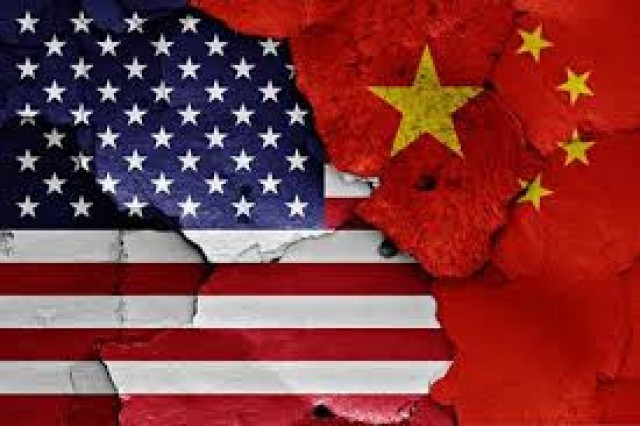 لماذا يعارض البيت الأبيض فكرة إلغاء رسوم على الصين؟