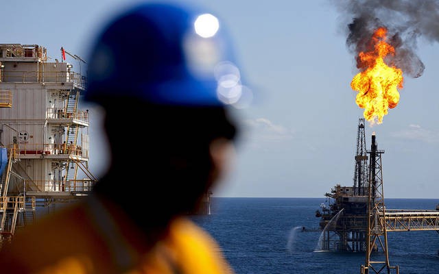 Oil rises