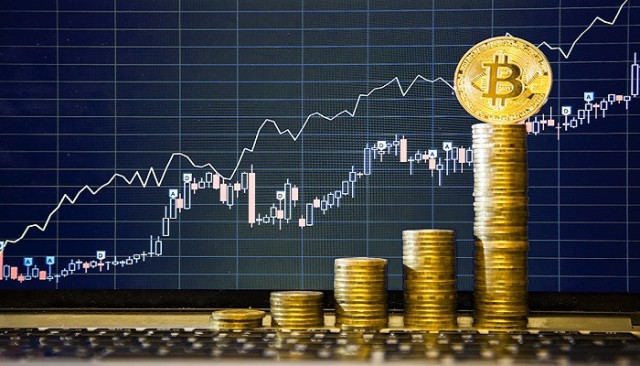 مسؤول: تدفقات بيتكوين الخارجة من "كوين بيز" تعطي إشارة صعودية