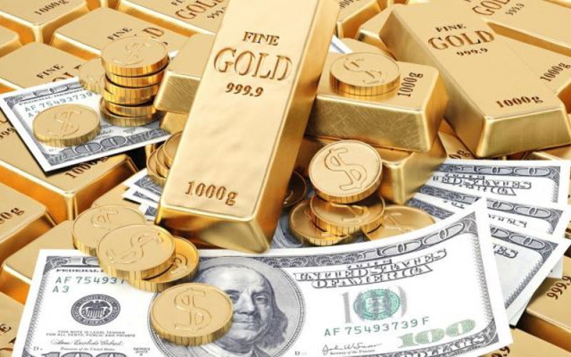 The rise of gold and the dollar