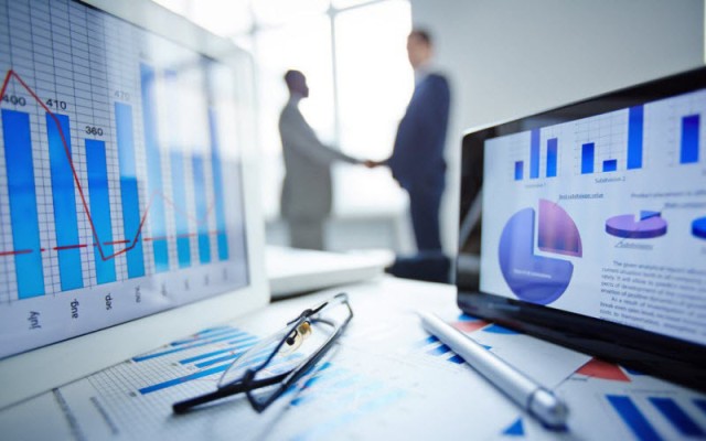 "Al Ahlia Insurance" signs a memorandum with "Gulf Union" to assess the merger of the two companies