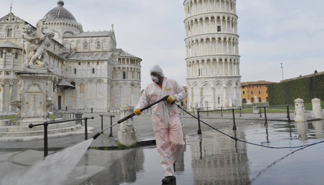 Fitch downgrades Italy because of Corona