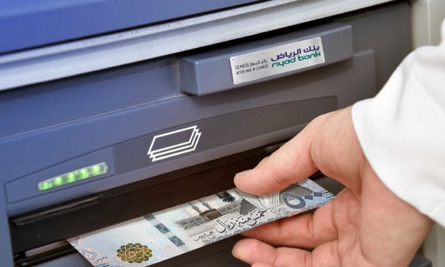 البنوك السعودية تتحوط بزيادة المخصصات.. والأرباح تهبط بالربع الأول