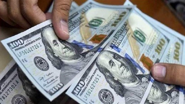 Lebanon's dollar bonds plummet