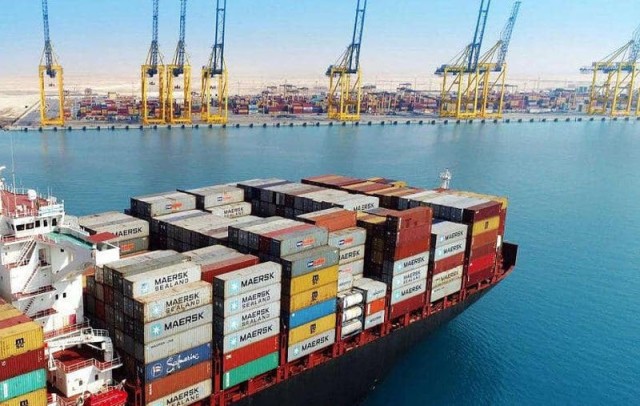 $ 2.8 billion trade surplus in Saudi Arabia in November