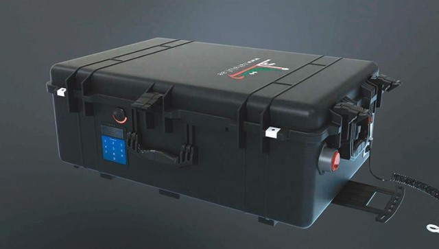 "Smart Money Transfer Bag" .. Emirati innovation to prevent theft