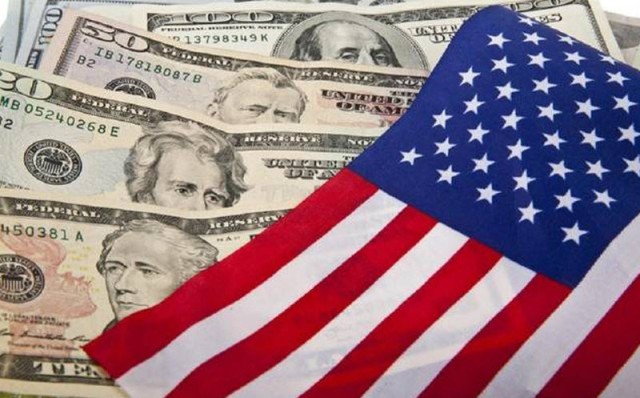 864 مليار دولار عجز الميزانية الأمريكية في يونيو