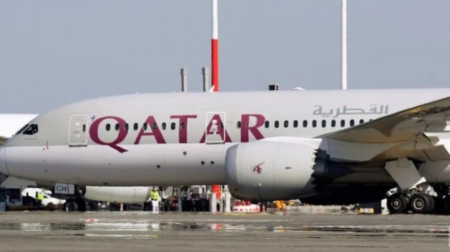 Reducing the salaries of pilots in Qatar Airways