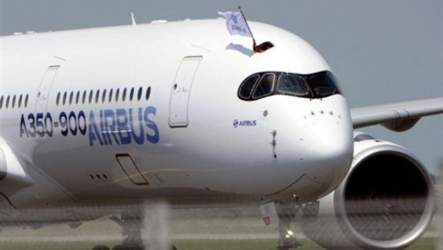 Emirates buys Airbus planes
