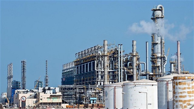 UAE banks finance petrochemical