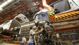 مصر تتجه لمنح مُصنعي السيـارات حوافـز إضافية لتخفيض الأسعار