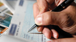 910.8 مليار درهم قيمة الشيكات المتداولة في 9 أشهر