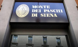 إيطاليا تبيع حصتها في أقدم بنك في العالم