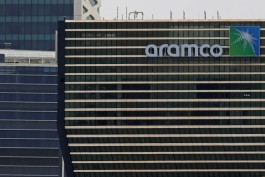 Aramco's profits fall to 102.27 billion riyals in the first quarter due to a decline in oil sales