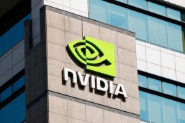 Nvidia's stock falls 3.5% despite strong demand for AI chips