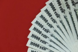 Yen hovers around 150 as Japanese authorities watch