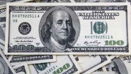 Gulf banks reduce lending to avoid a dollar liquidity crisis