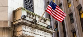 Global stocks rose, supported by falling oil prices and stable returns.