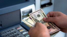 استقرار الدولار مع ترقب بيانات التضخم الأميركية وتراجع الين