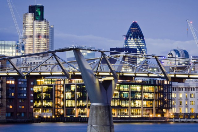 UK industrial output rises