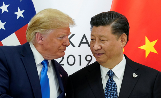 Trump is threatening China and rescinding Huawei's ban