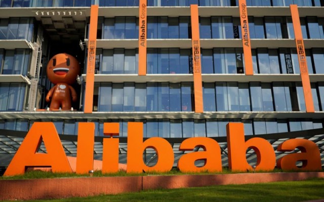 Alibaba shares jump 7% on Hong Kong Stock Exchange's