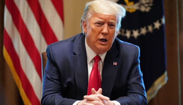 US President Trump signs a $ 900 million fiscal stimulus package