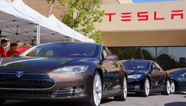 Tesla reported $3.3 billion in profits in the first quarter