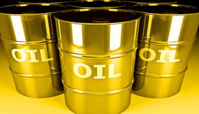 Agency: Saudi Arabia sells 600 thousand barrels of crude oil a day to America in April
