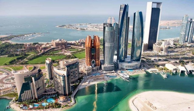 Fitch expects the economy of Abu Dhabi and Ras Al Khaimah to grow