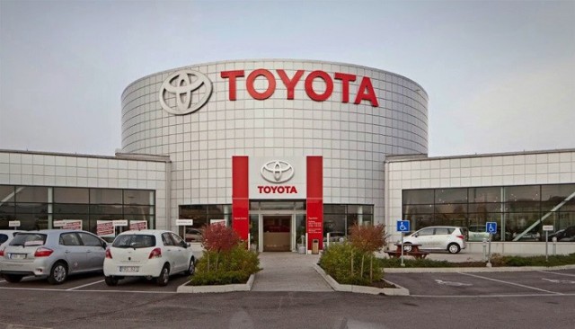 Toyota's production shrinks 39% in September