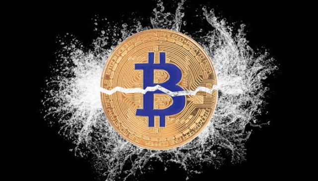 Bitcoin users remove $ 200 million from currency after half-way