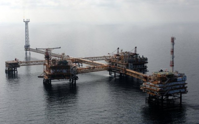 عقد إسناد من "مبادلة للبترول" في إندونيسيا