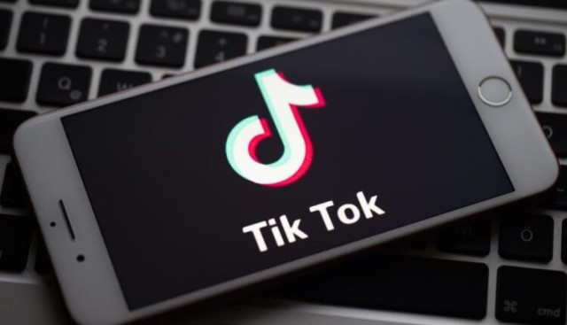 America plans to ban Chinese media applications