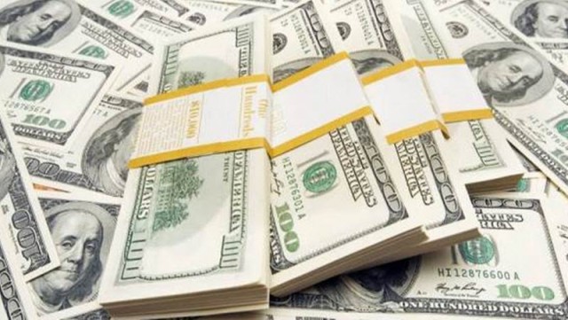 دبي تعتزم إصدار صكوك دولارية لدعم الاقتصاد