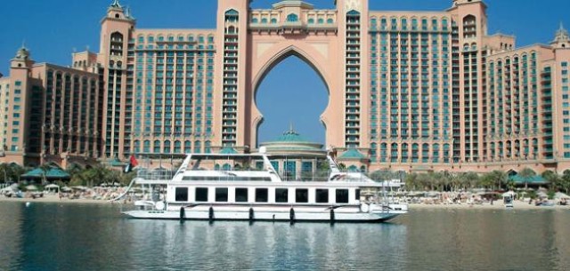 Abu Dhabi Dubai tourists