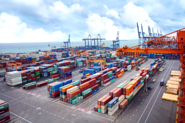 Saudi non-oil exports rose 15.6% in January
