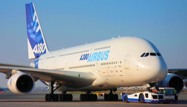 Airbus plans to cut 10%