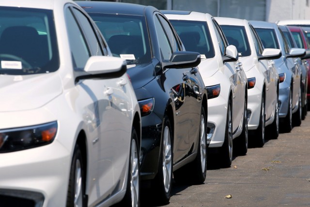 Corona drops British car sales 40% in March