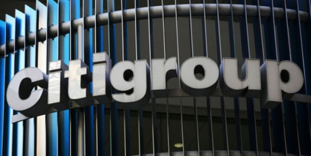 A transfer error costs Citigroup $ 900 million
