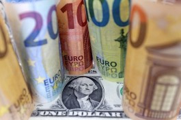 اليورو يتراجع رغم تقرير رفع أسعار الفائدة الأوروبية