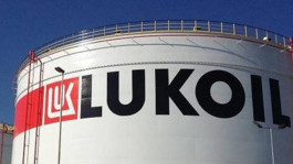 "لوك أويل" الروسية تتحول للربحية في الربع الثالث