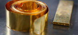 Gold rises amid renewed Fed rate cut bets
