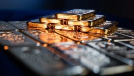 الذهب والفضة يرتفعان بدعم تراجع عوائد السندات.. والأسواق تترقب بيانات الوظائف الأمريكية ومحادثات إيران.