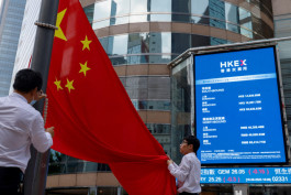 Chinese stocks fall to their lowest levels in 5 years