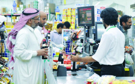 ارتفاع عدد العاملين السعوديين بقطاع المنشآت التجارية 25%