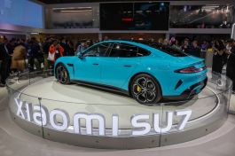 إيرادات شاومي تقفز بأكثر من 30% وتفوق التوقعات