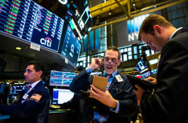 قطاع الرقائق يدفع ستاندرد آند بورز 500 للإغلاق عند مستويات قياسية